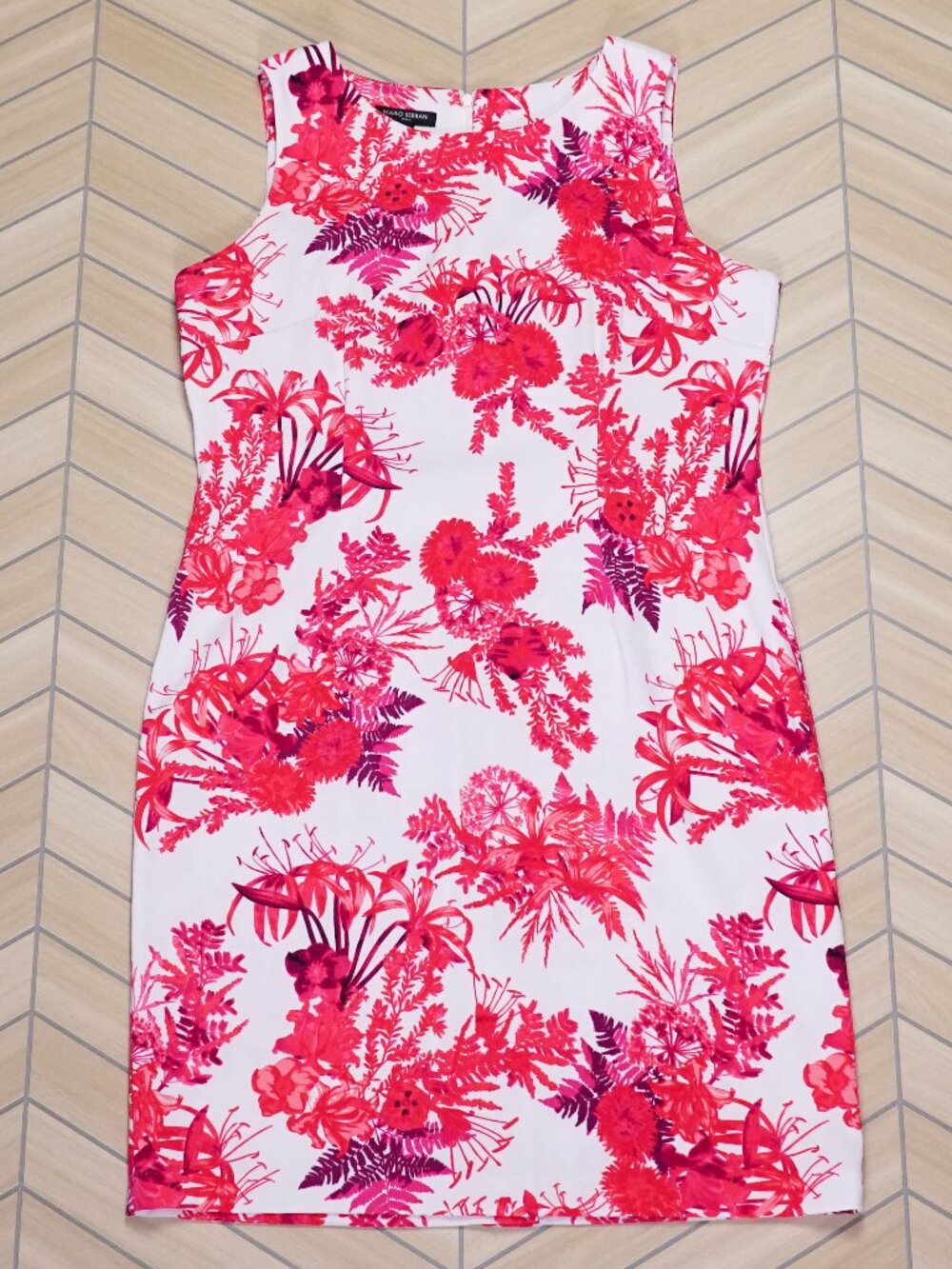 Mario Serrani Italy Sleeveless Floral Botanical Dress
